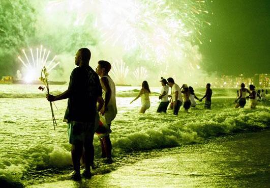 Orang Brazil Teman Terbaik Rayakan Malam Tahun Baru?